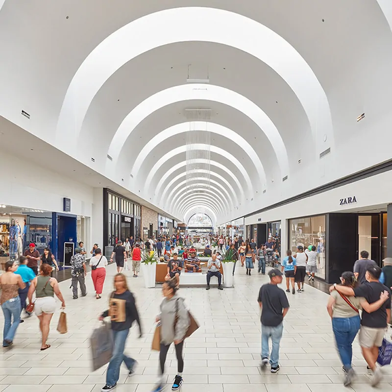 Los-Cerritos-Center